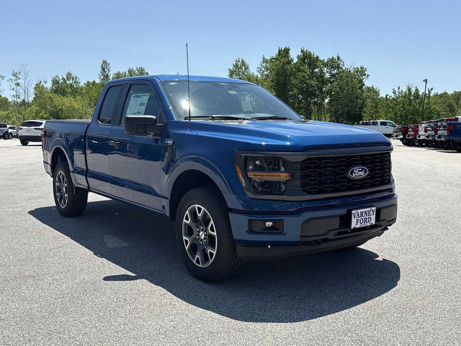 2025 Ford F-150 STX photo 3