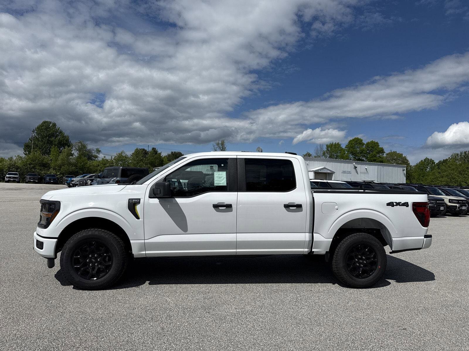 2025 Ford F-150 STX photo 4
