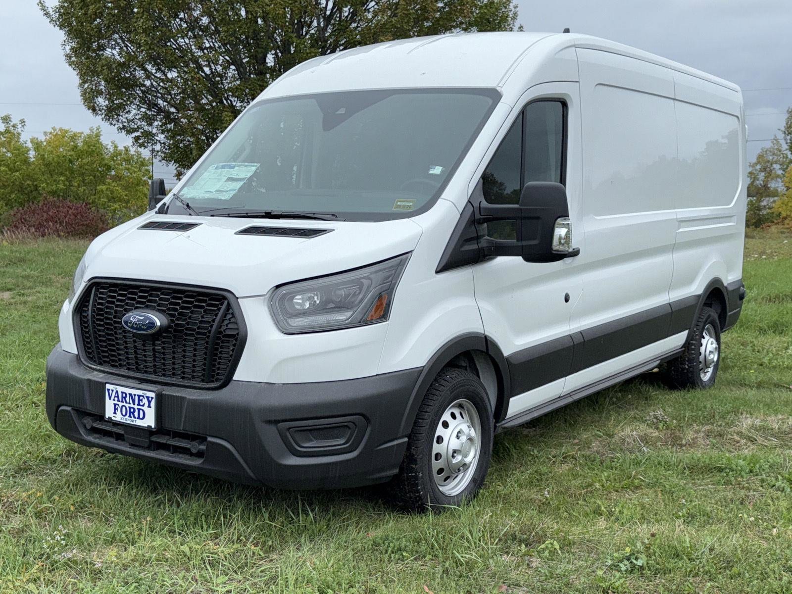 2025 Ford Transit Van Base's photo