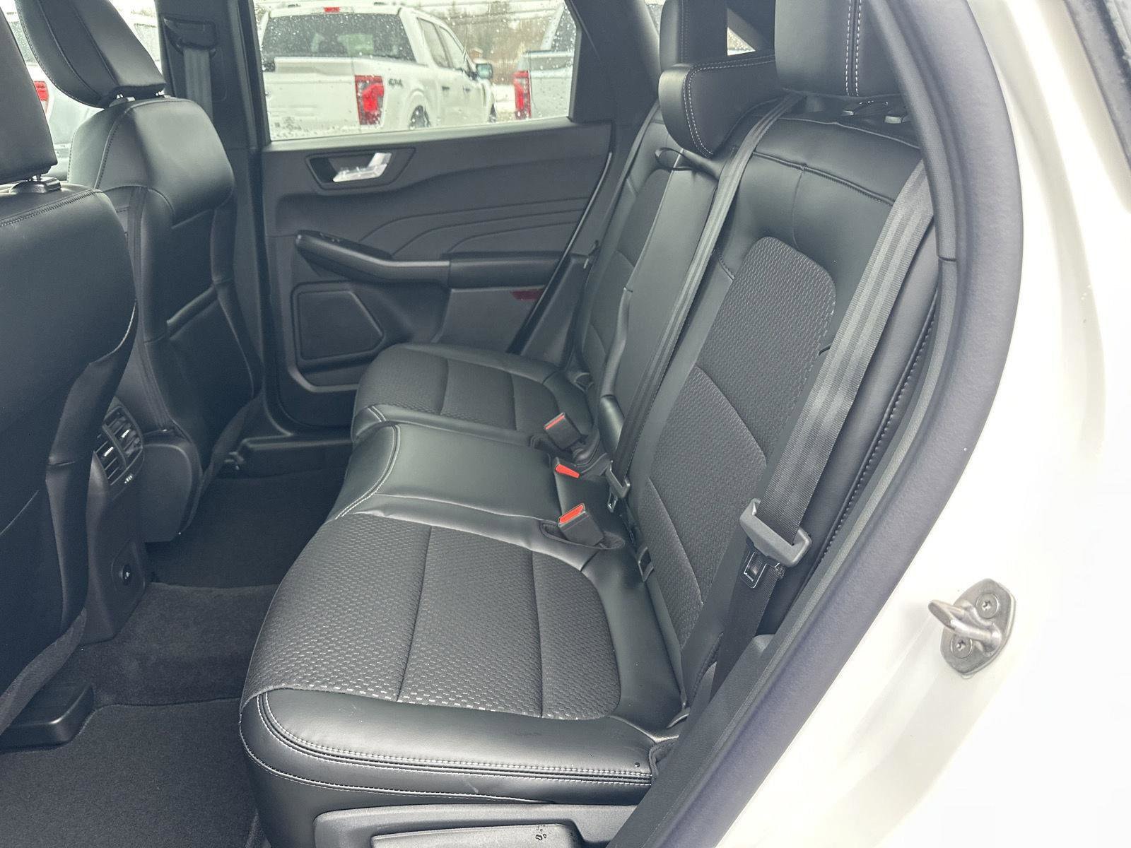 2025 Ford Escape Plug-in hybrid PHEV - Photo 13