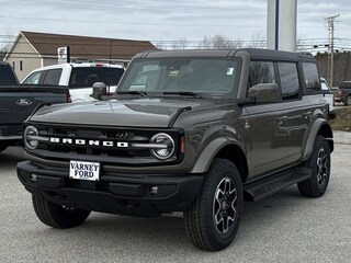 2025 Ford Bronco Outer Banks SUV