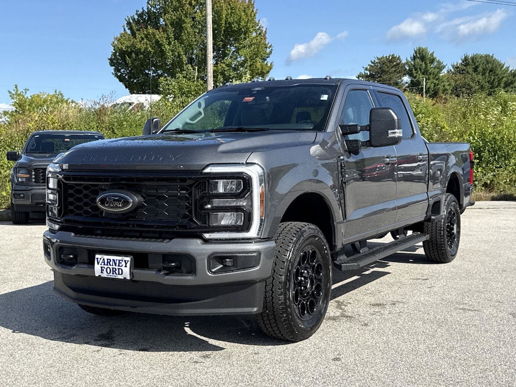 New 2026 Ford Super Duty F-250 SRW XLT Truck Crew Cab