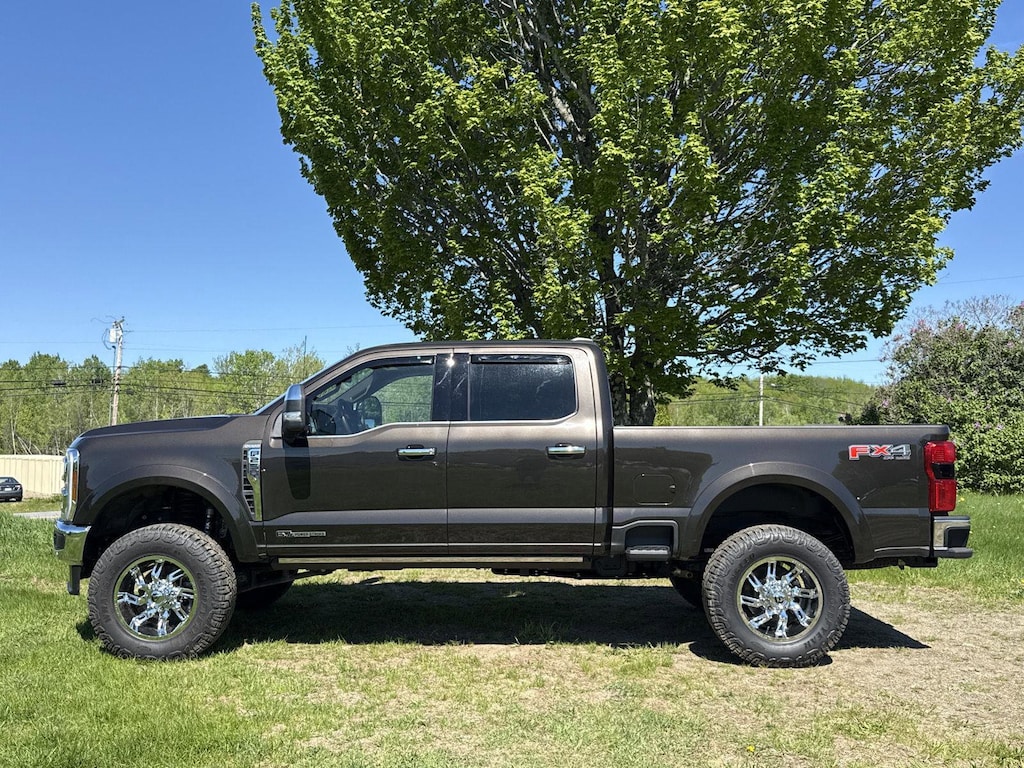 Used 2025 Ford Super Duty F-250 SRW King Ranch Truck Crew Cab