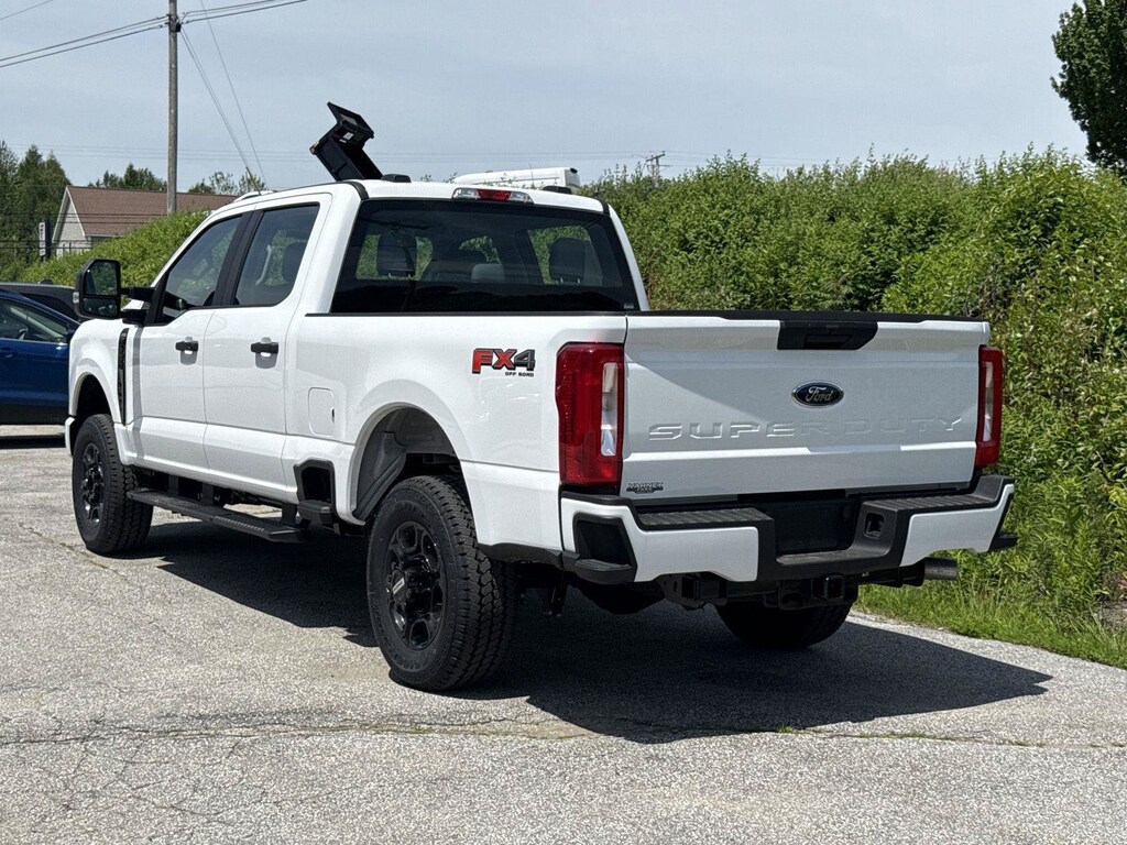New 2026 Ford Super Duty F-250 SRW XL Truck Crew Cab