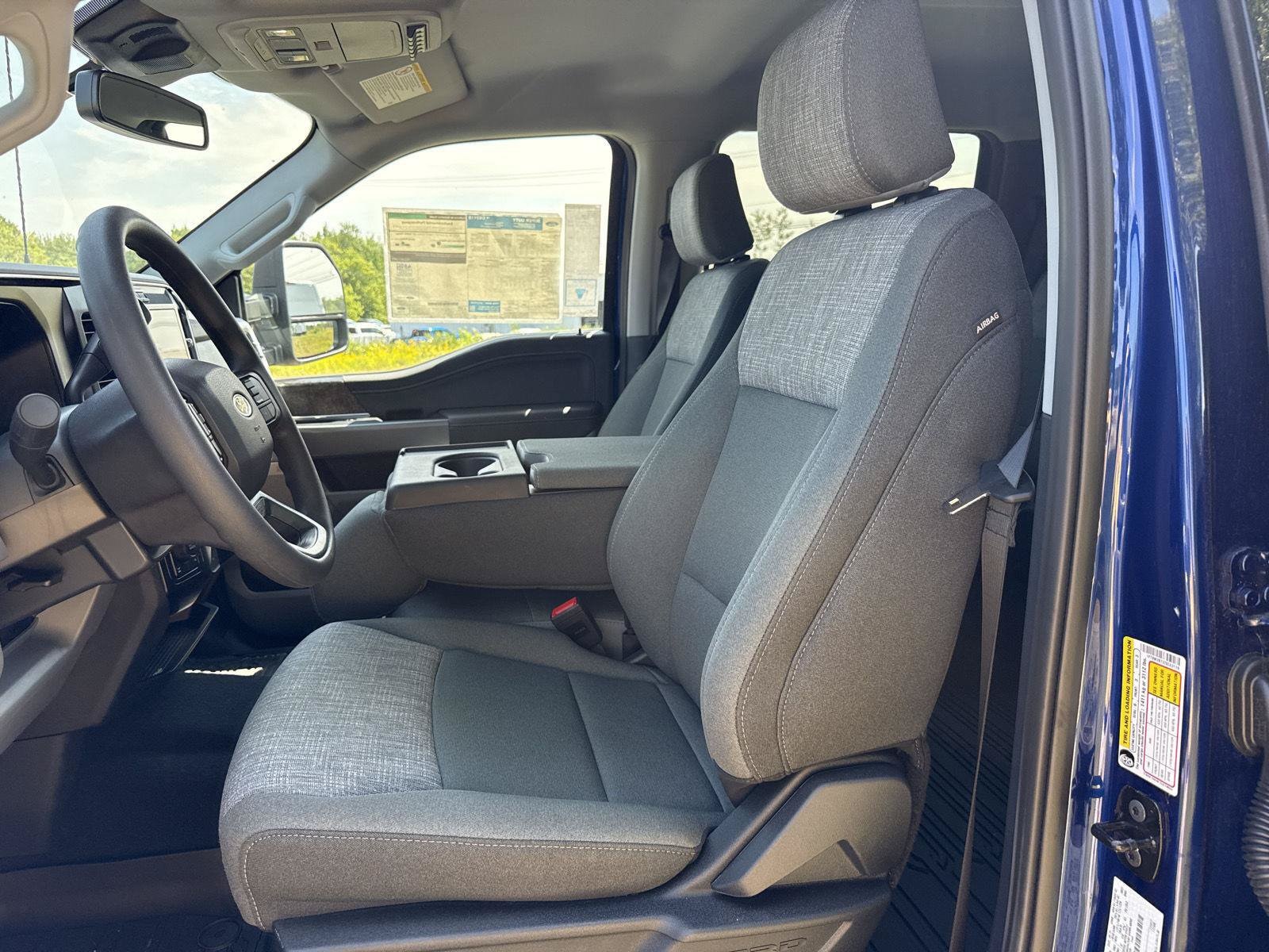 2026 Ford F-250 Super Duty XLT - Photo 11