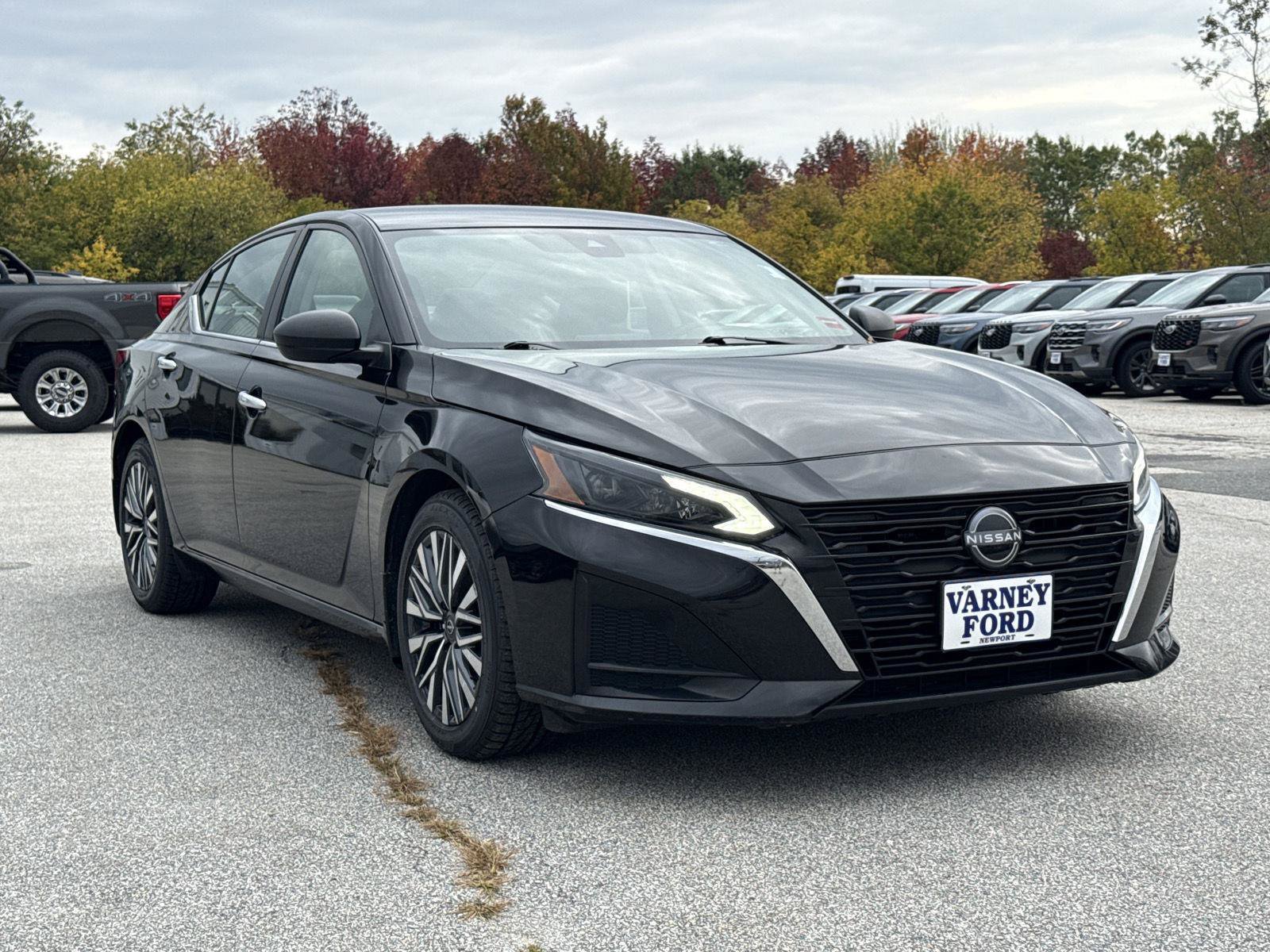 Used 2024 Nissan Altima 2.5 SV Sedan