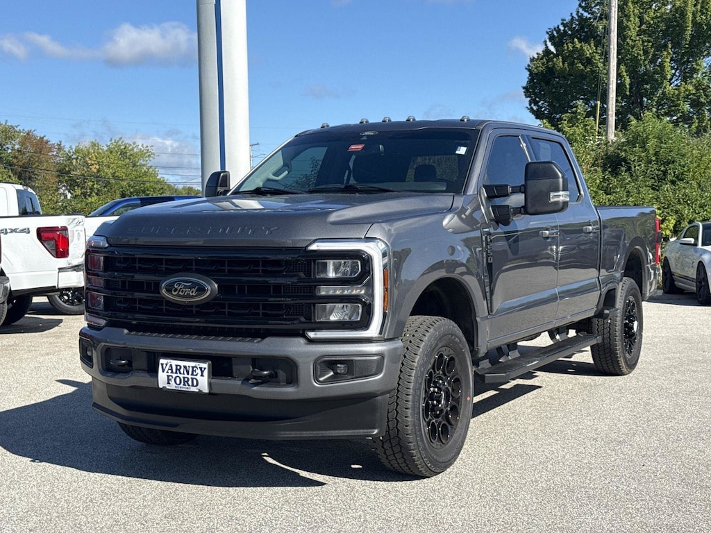 Used 2024 Ford Super Duty F-250 SRW LARIAT LARIAT 4WD Crew Cab 6.75 Box
