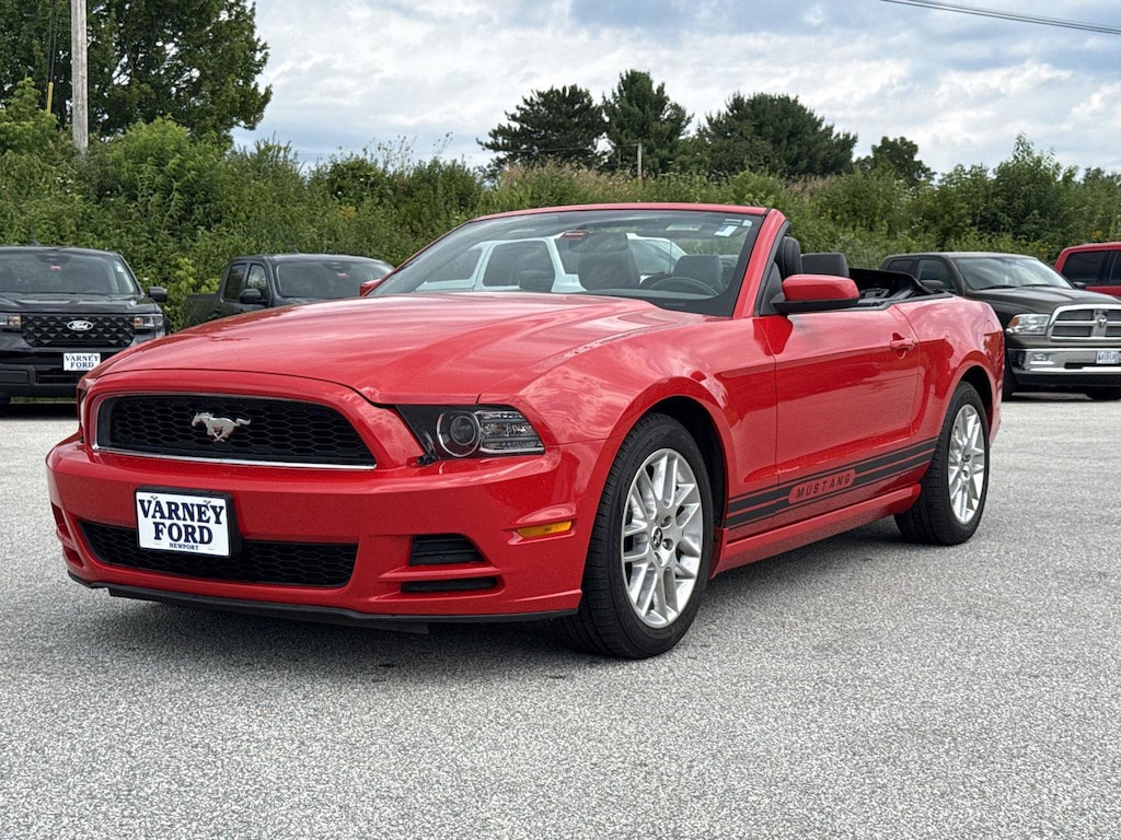 Used 2013 Ford Mustang V6 Premium Convertible