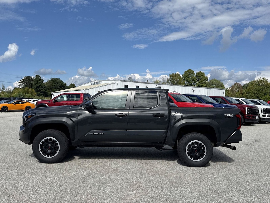 Used 2024 Toyota Tacoma 4WD TRD Off Road TRD Off Road Double Cab 5 Bed AT