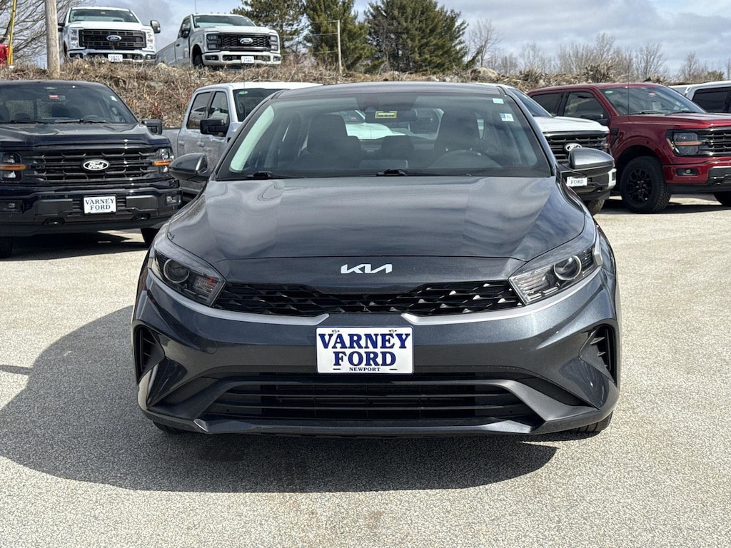 Used 2023 Kia Forte LXS LXS IVT