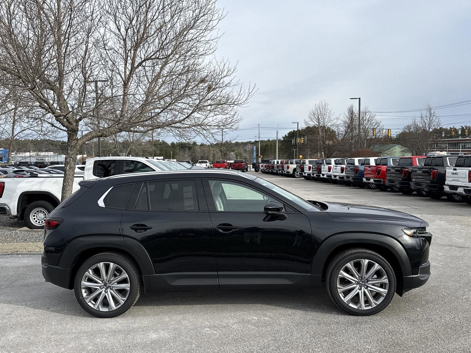 2026 Mazda CX-50 2.5 S Premium photo 3