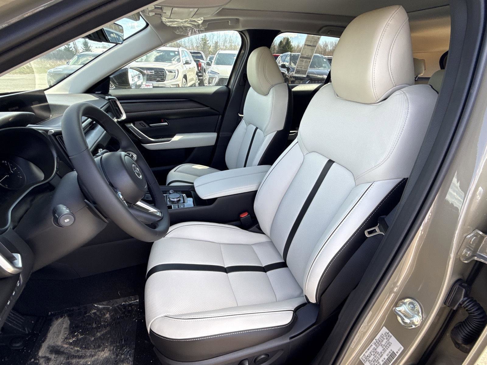 2026 Mazda CX-50 Turbo - Photo 12