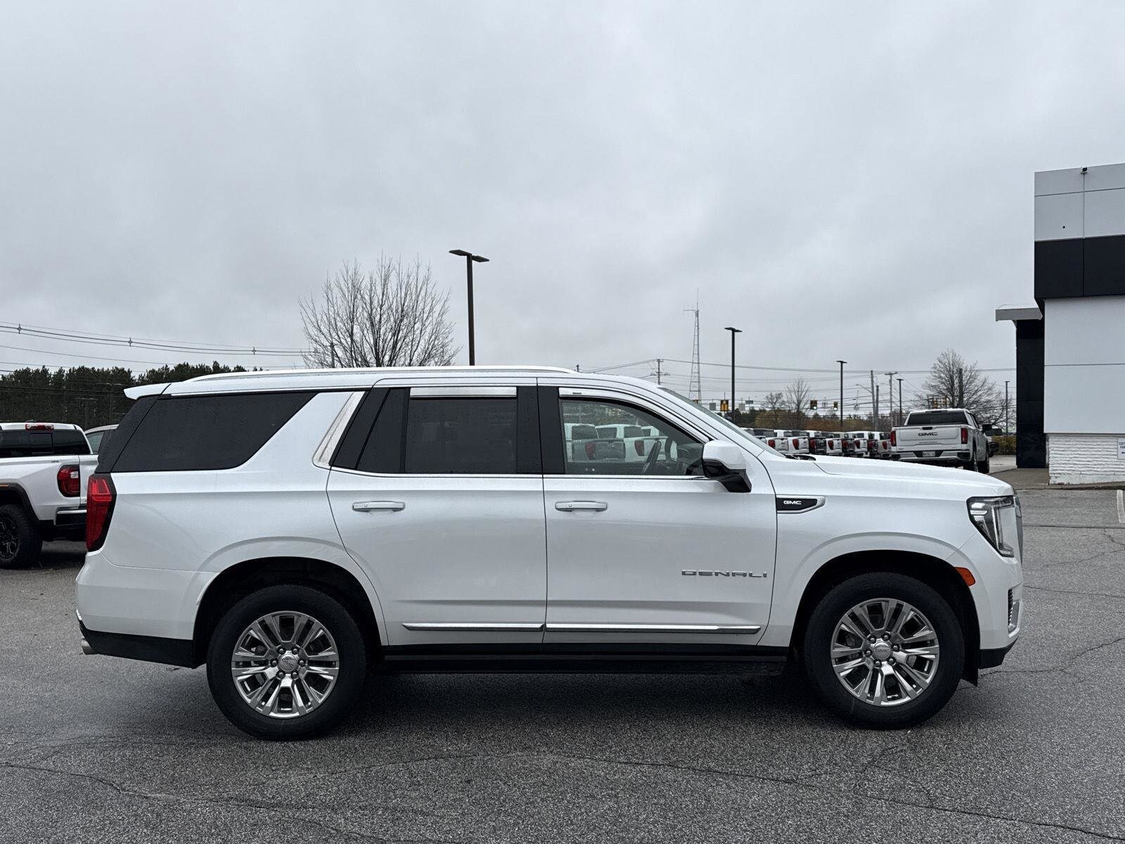 2023 Gmc Yukon Denali photo 4