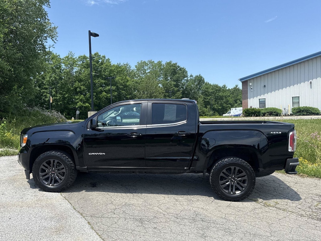 Used 2020 GMC Canyon SLE Truck Crew Cab