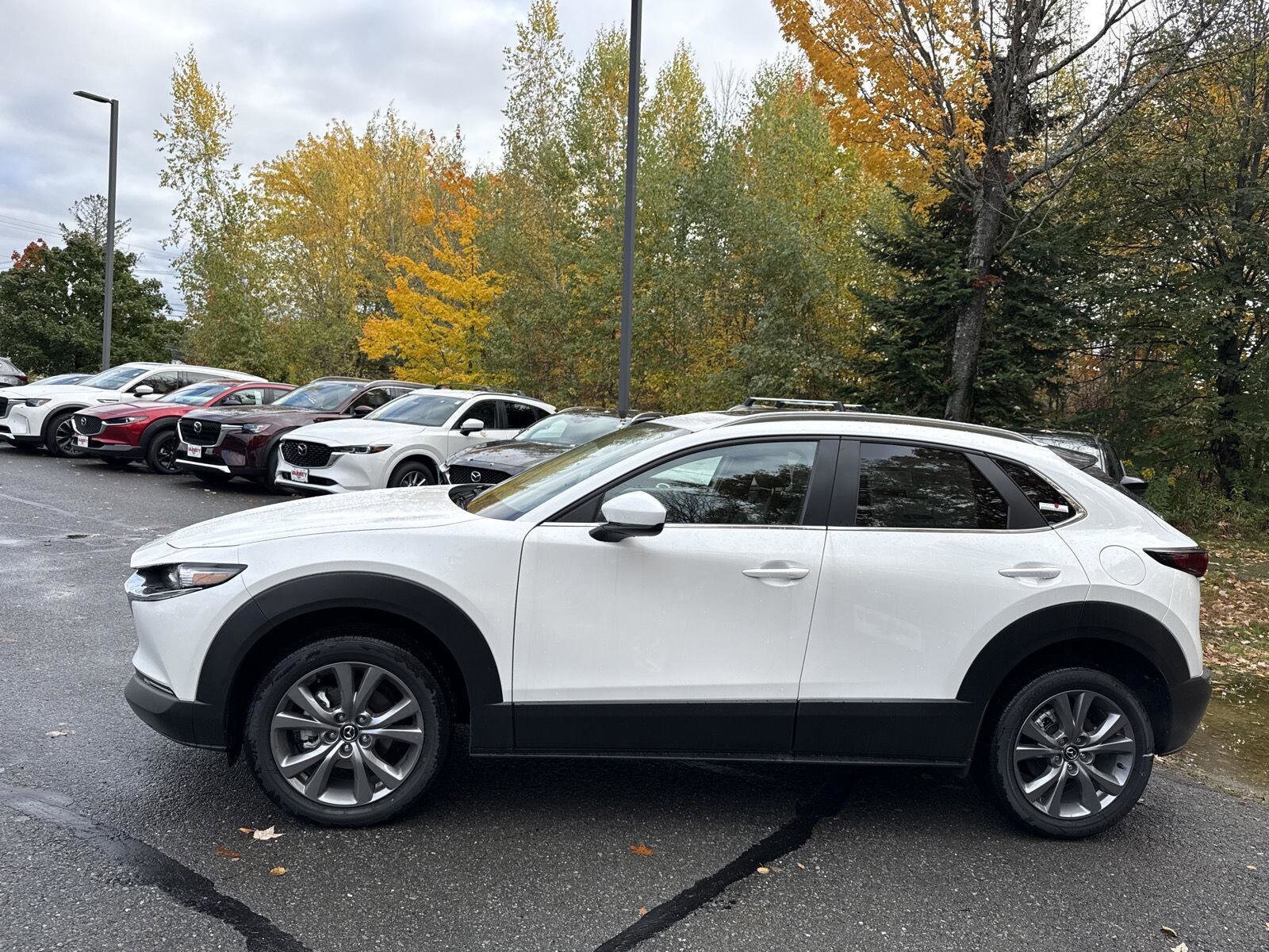 2025 Mazda CX-30 2.5 S Preferred photo 4