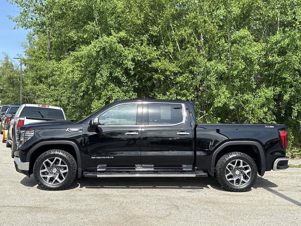 Used 2023 GMC Sierra 1500 SLT Truck Crew Cab