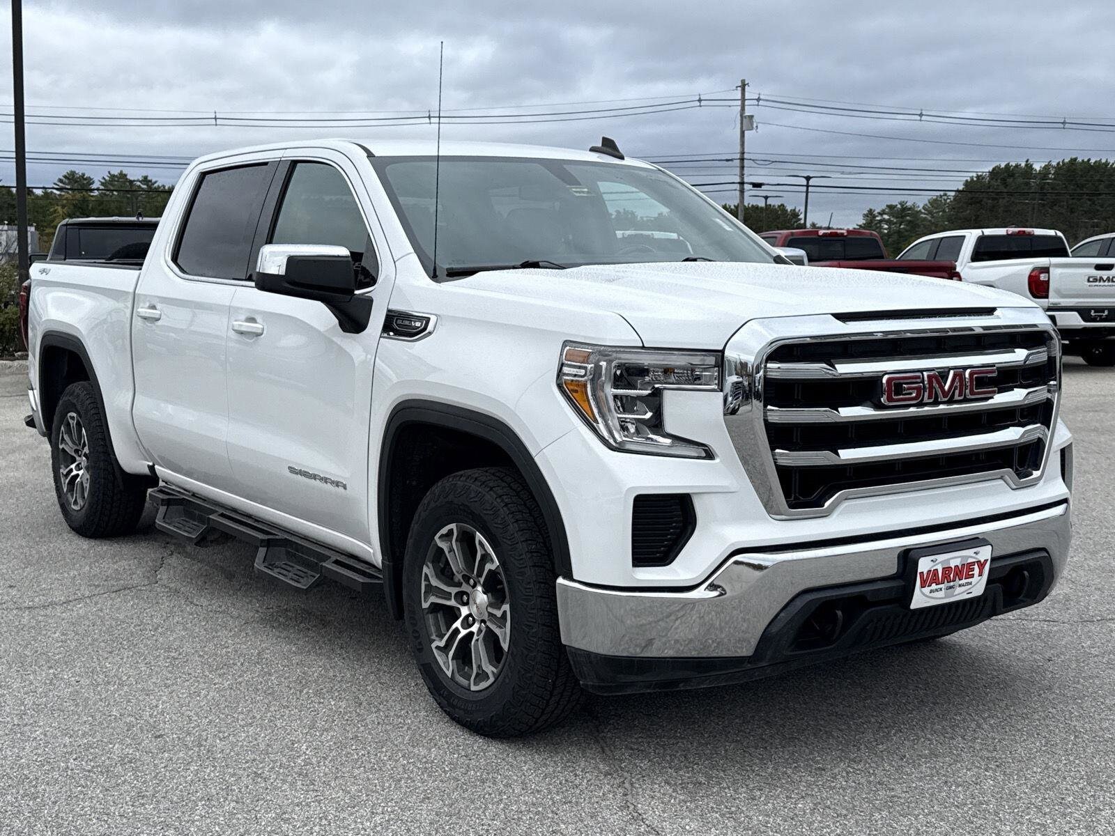 2020 Gmc Sierra 1500 SLE photo 3