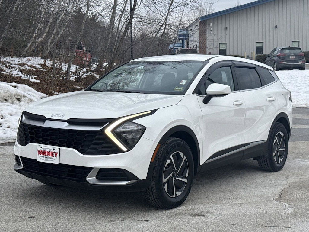 Used 2023 Kia Sportage Hybrid LX SUV