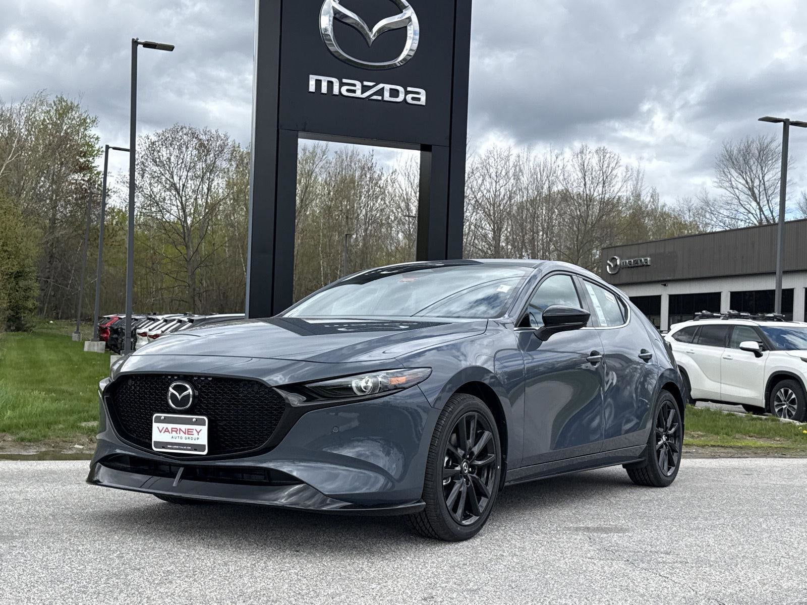 2026 Mazda CX-3 Premium Plus 2.5 AT 5-Door SKYACTIV AWD's photo
