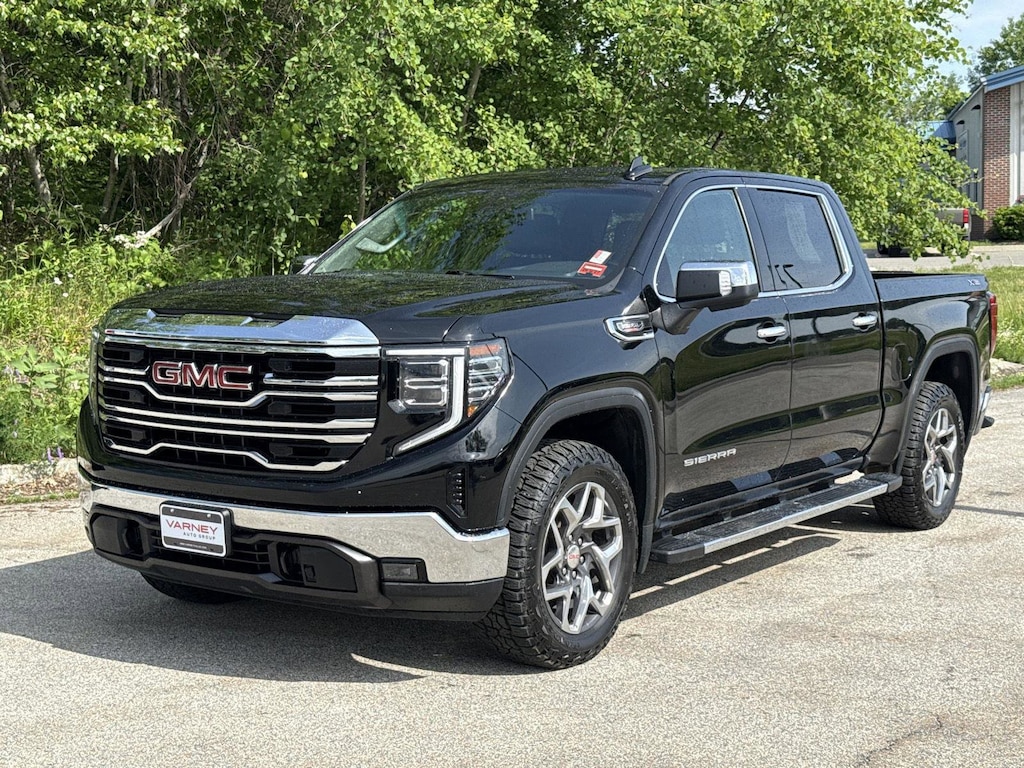 Used 2023 GMC Sierra 1500 SLT Truck Crew Cab