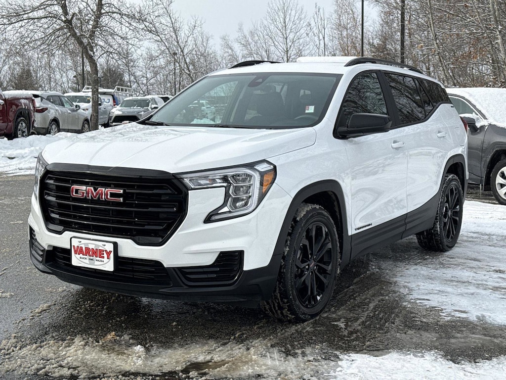Used 2022 GMC Terrain SLE SUV