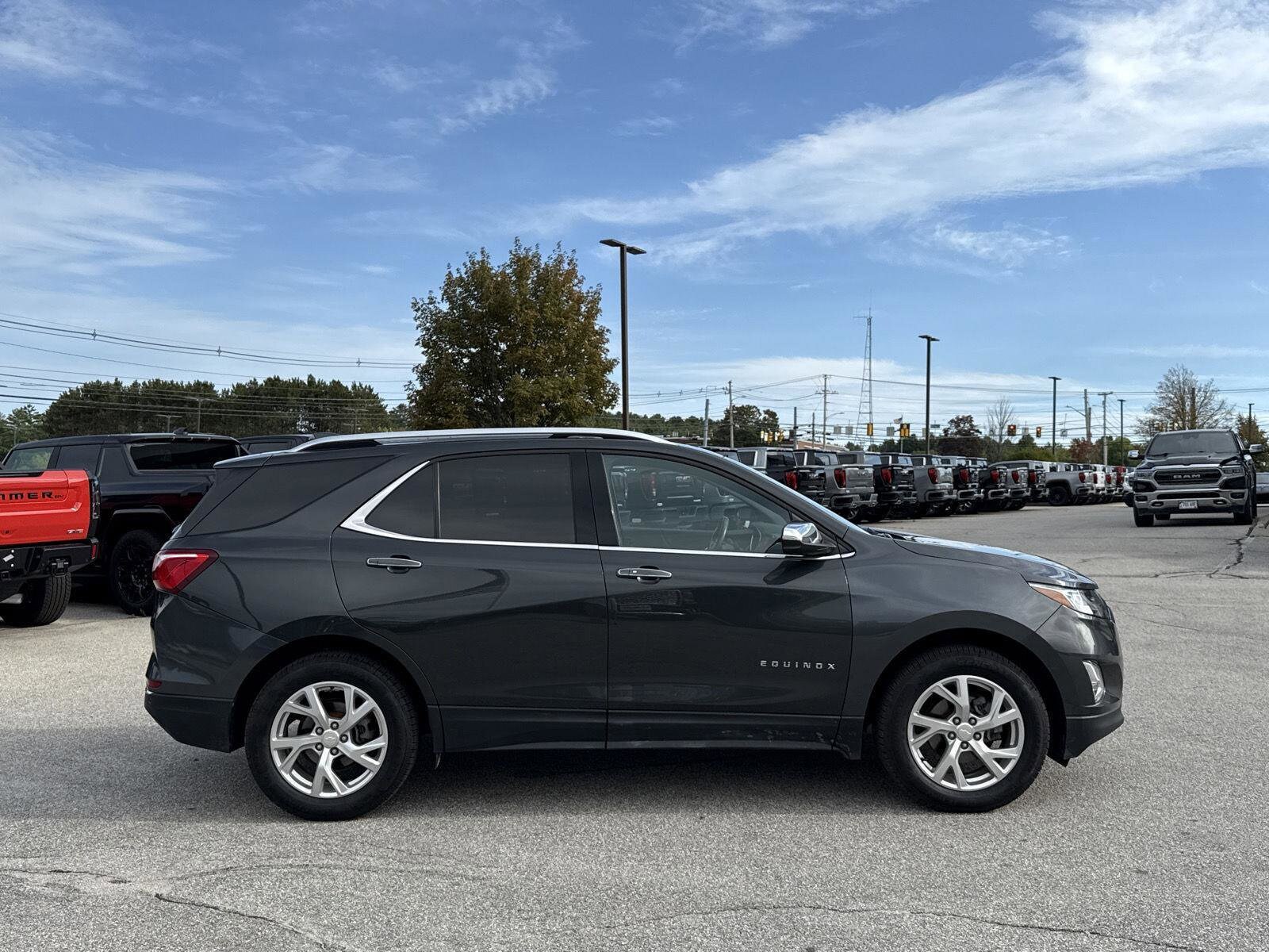 2020 Chevrolet Equinox Premier photo 4