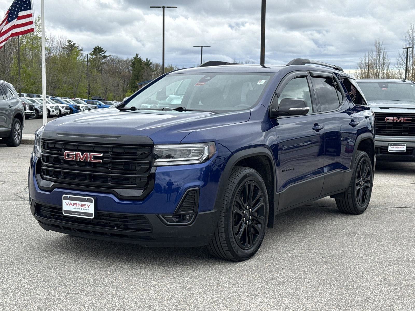 2023 GMC Acadia SLT AWD's photo