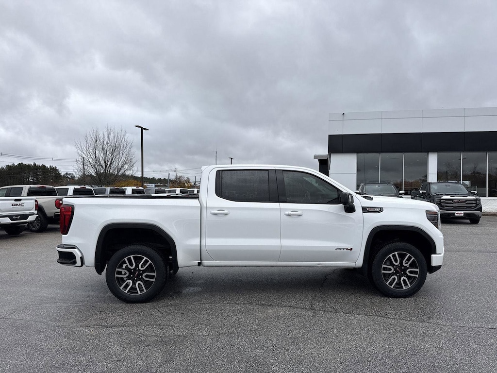 Used 2024 GMC Sierra 1500 AT4 Truck Crew Cab