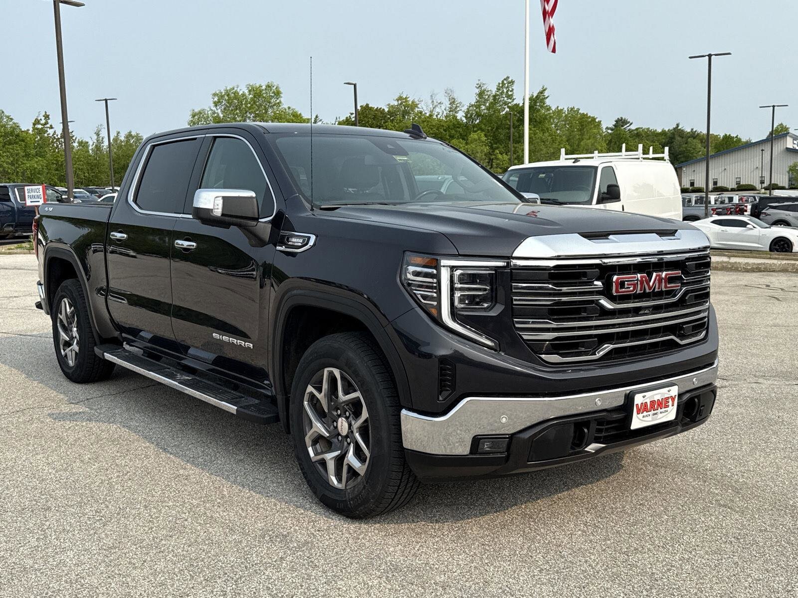 2022 Gmc Sierra 1500 SLT photo 3