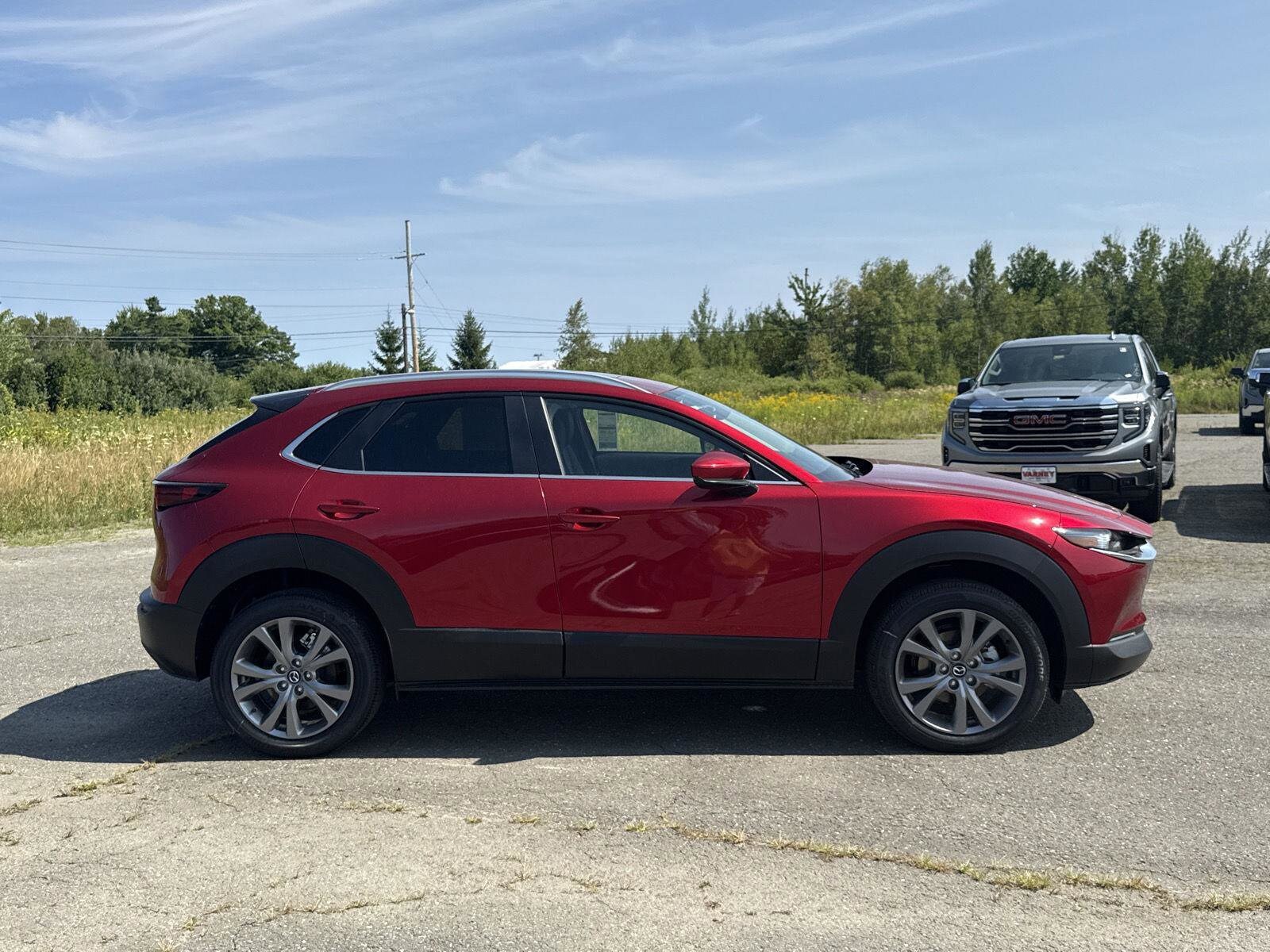 2025 Mazda CX-30 2.5 S Preferred photo 4