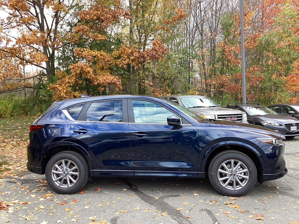 New 2025 Mazda CX-5 2.5 S Preferred AWD SUV