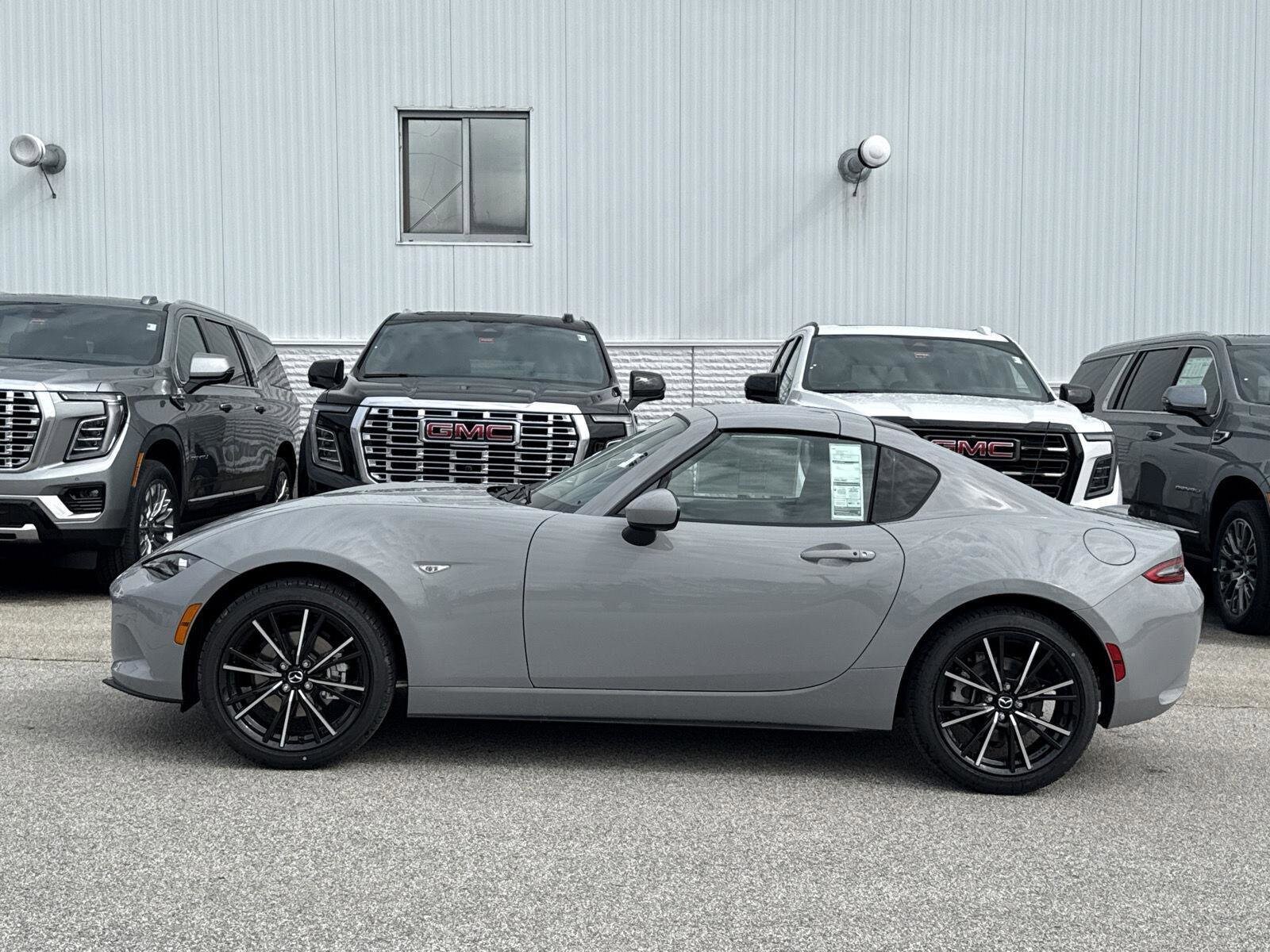 2026 Mazda MX-5 GT - Photo 8