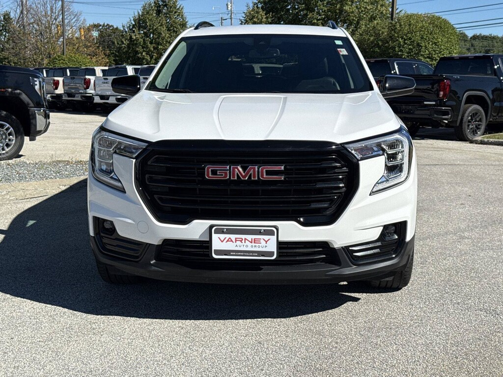 Used 2023 GMC Terrain SLT SUV