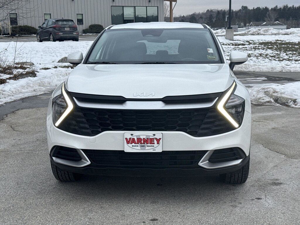 Used 2023 Kia Sportage Hybrid LX SUV