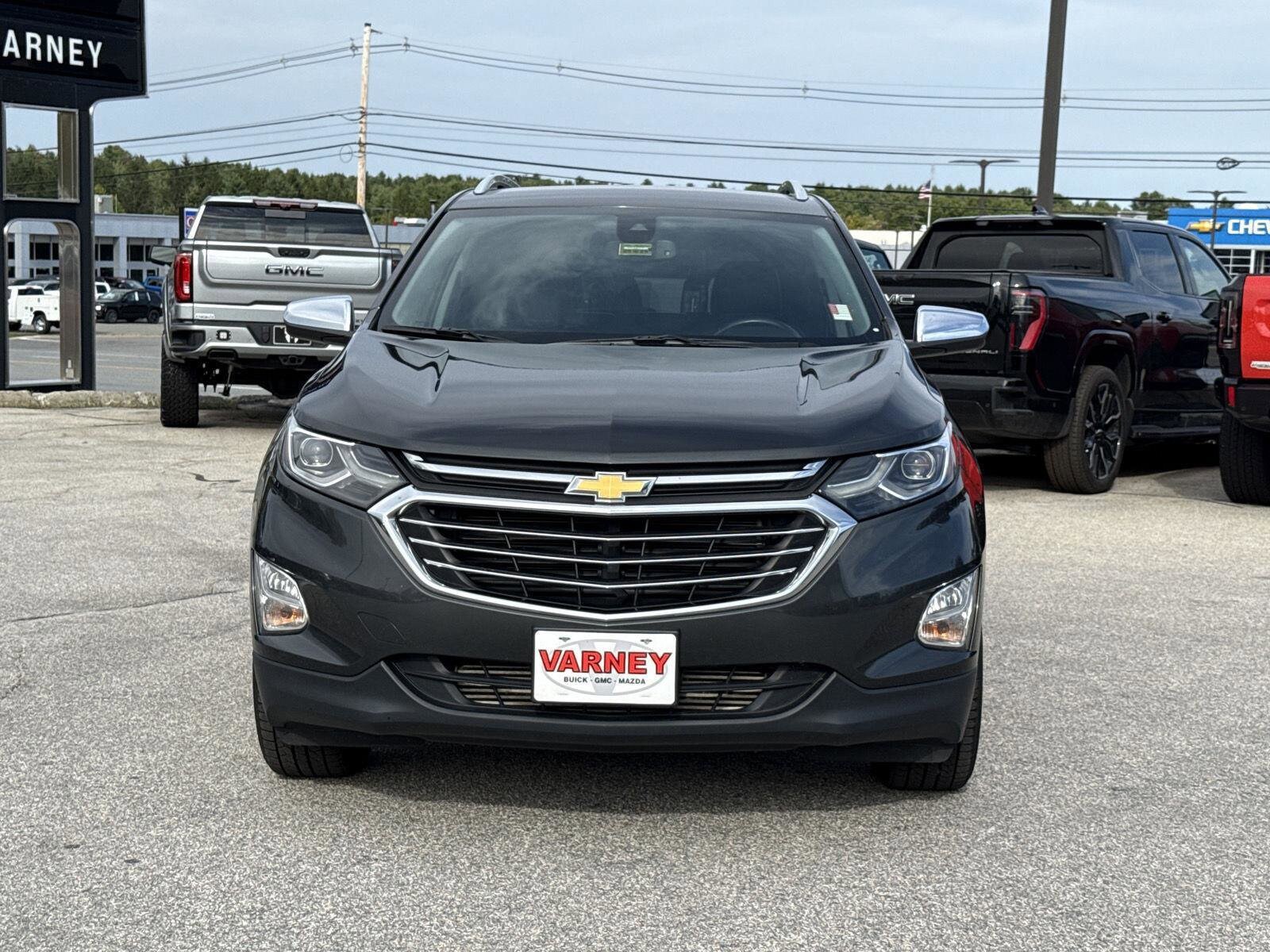 2020 Chevrolet Equinox Premier photo 2