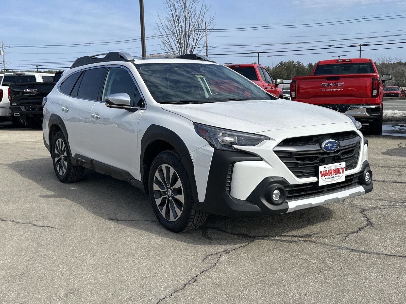 2023 Subaru Outback Touring XT photo 3