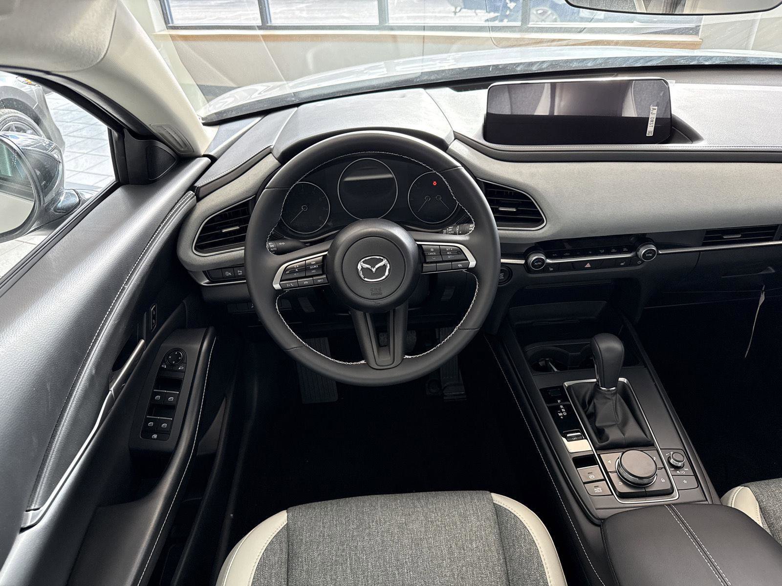 2026 Mazda CX-30 Aire Edition - Photo 13