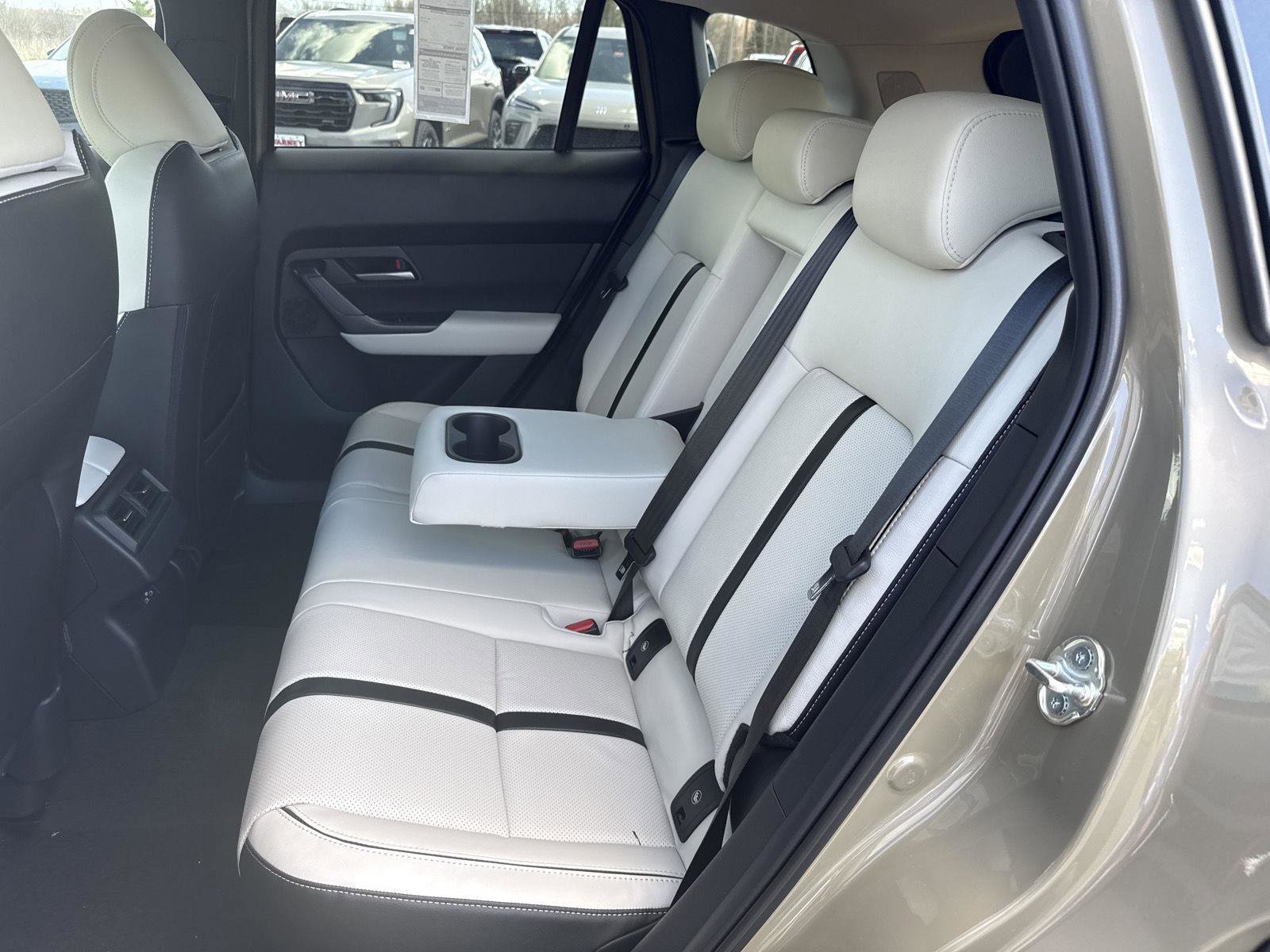 2026 Mazda CX-50 Turbo - Photo 13