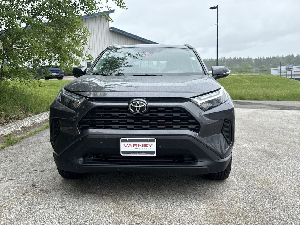 Used 2025 Toyota RAV4 XLE SUV