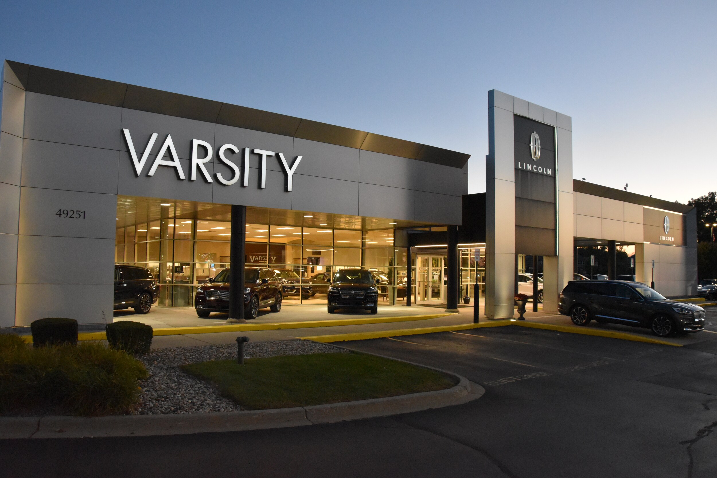 Varsity Lincoln in Novi, MI New Lincoln cars and SUVs in Novi, Ann