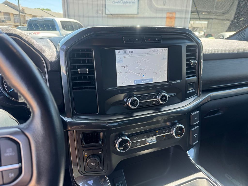 2022 Ford F-150 XLT - Photo 13