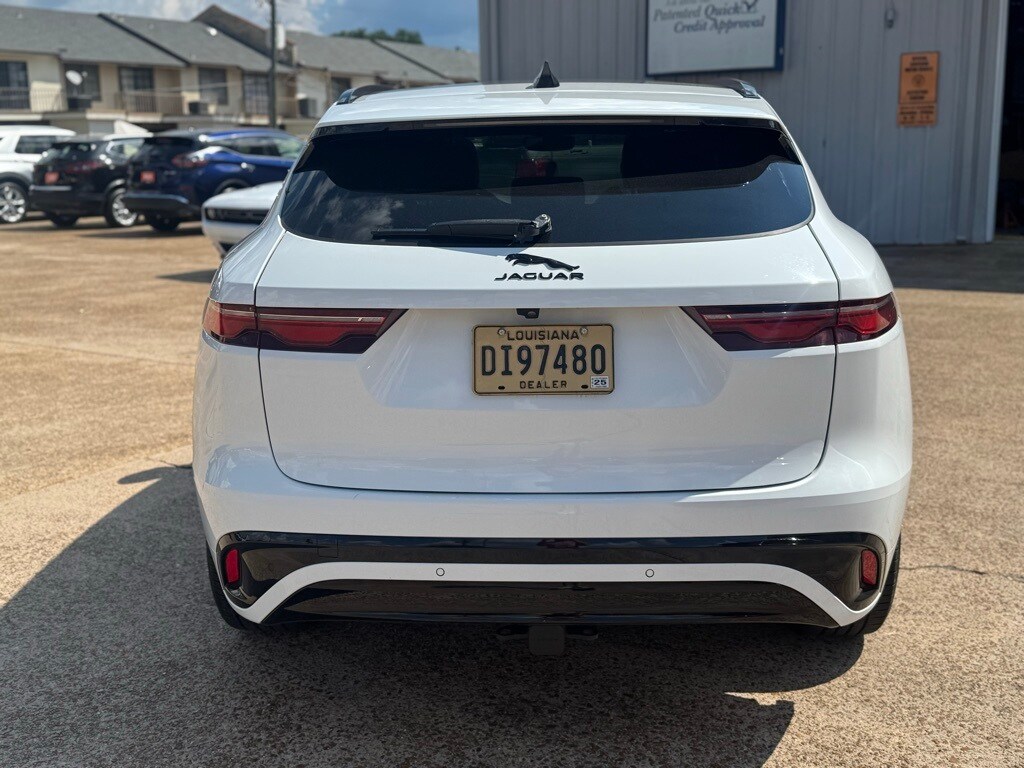 2024 Jaguar F-PACE P250 R-Dynamic S photo 3