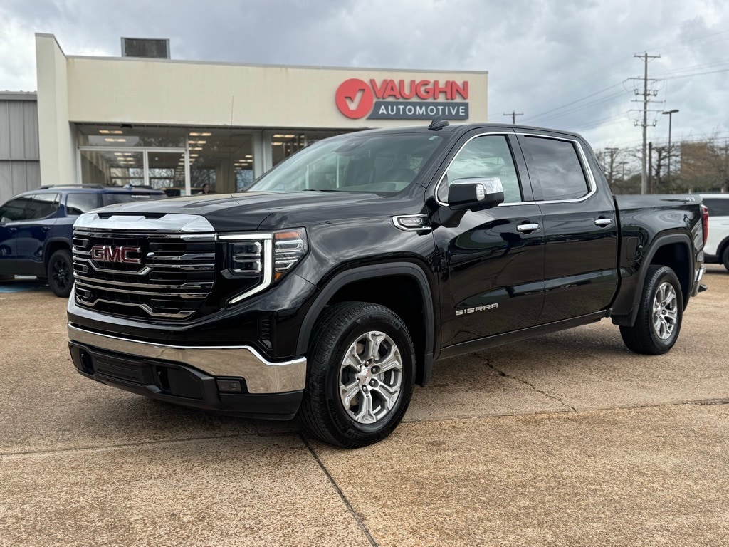 Used 2025 GMC Sierra 1500 SLT Truck Crew Cab