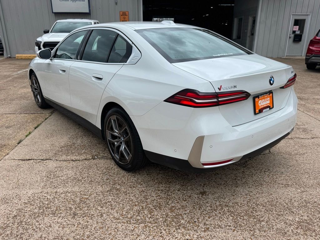 Used 2026 BMW 530i Sedan
