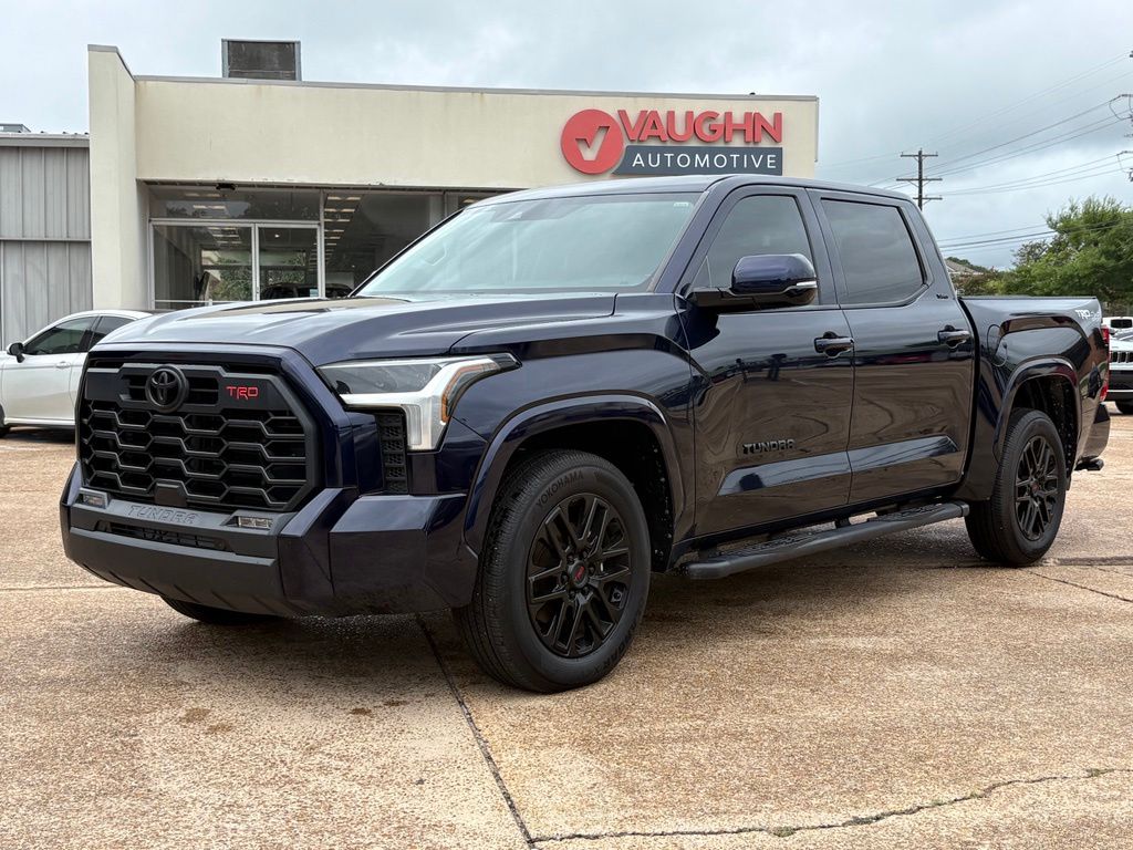2024 Toyota Tundra Truck CrewMax 
