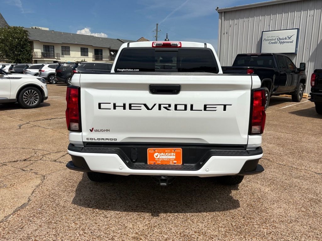 Used 2023 Chevrolet Colorado LT Truck Crew Cab