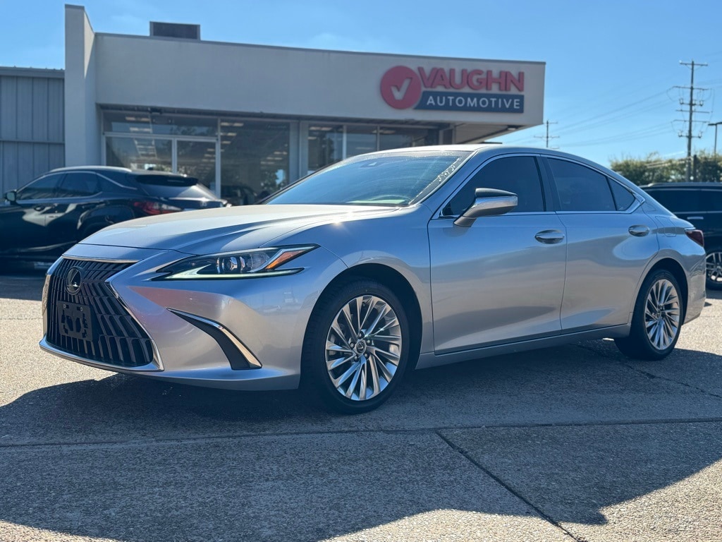 Used 2023 Lexus ES 350 Sedan