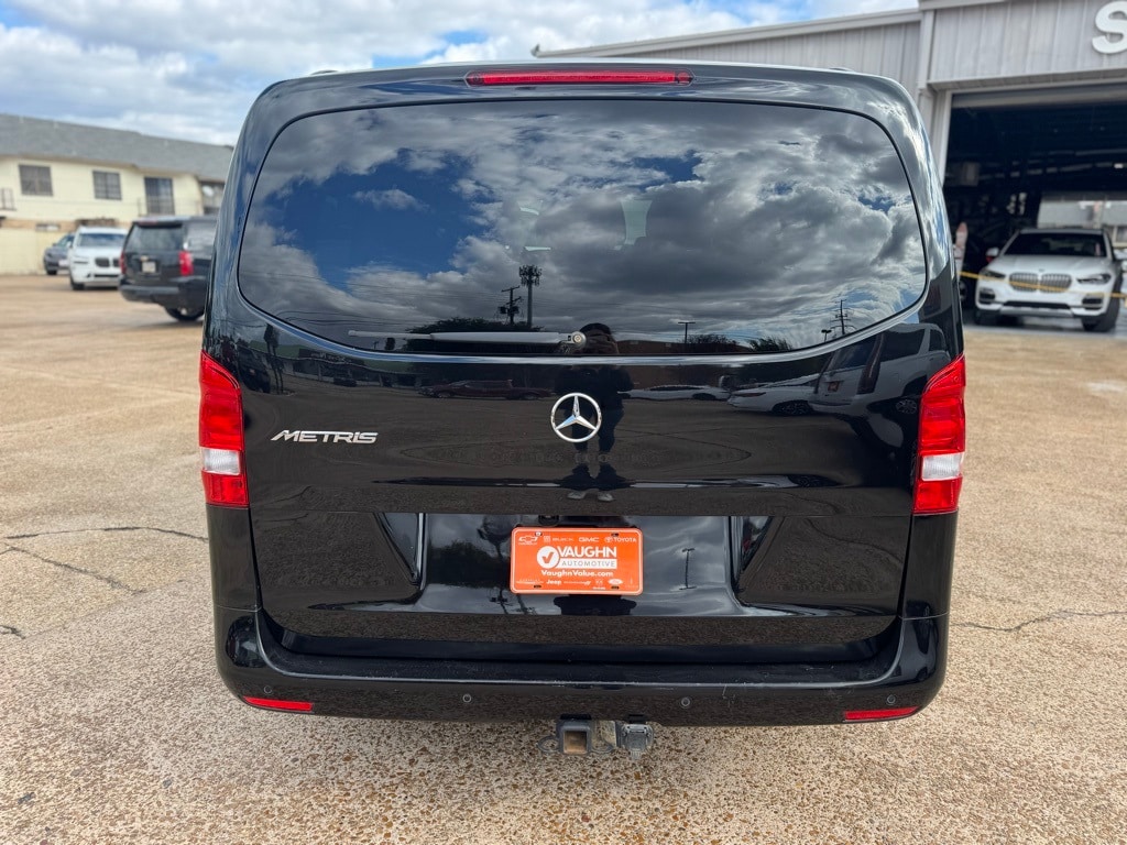 Used 2022 Mercedes-Benz Metris Van Passenger Van