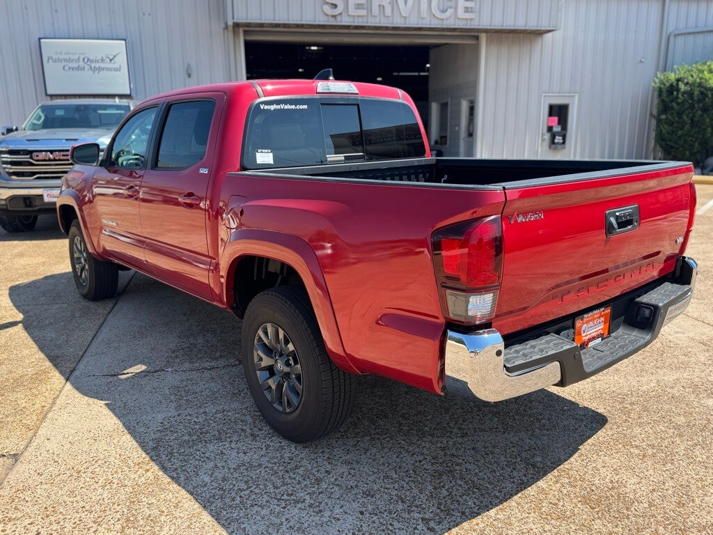 2022 Toyota Tacoma SR5 V6 photo 3