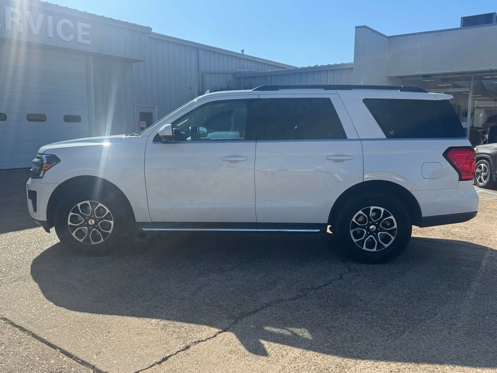 Used 2022 Ford Expedition XLT SUV